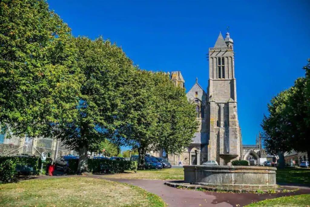 Le Dolois * Dol-de-Bretagne